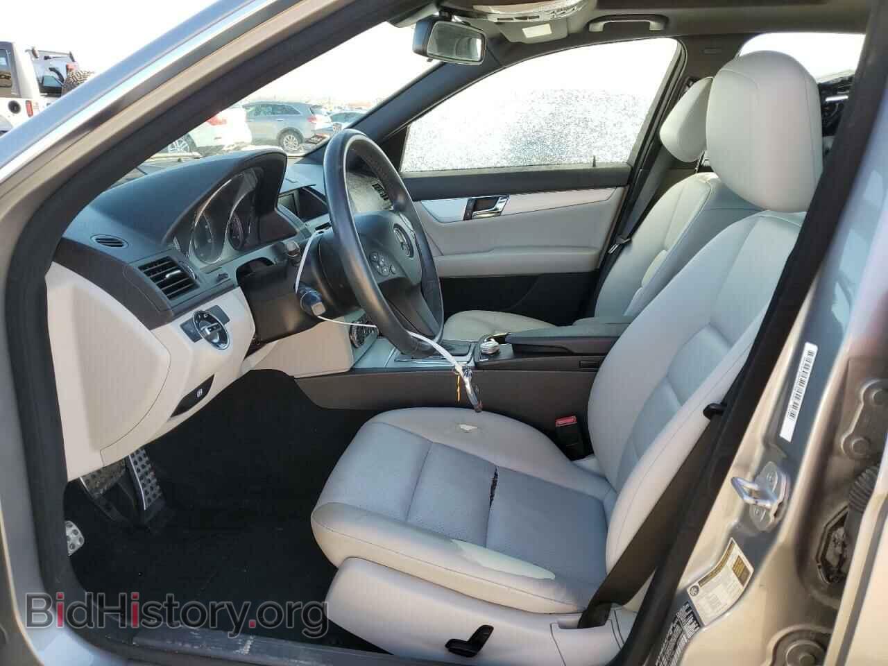 2011 MERCEDES-BENZ C-CLASS - VIN: WDDGF5EB2BF636798 - Фото 7