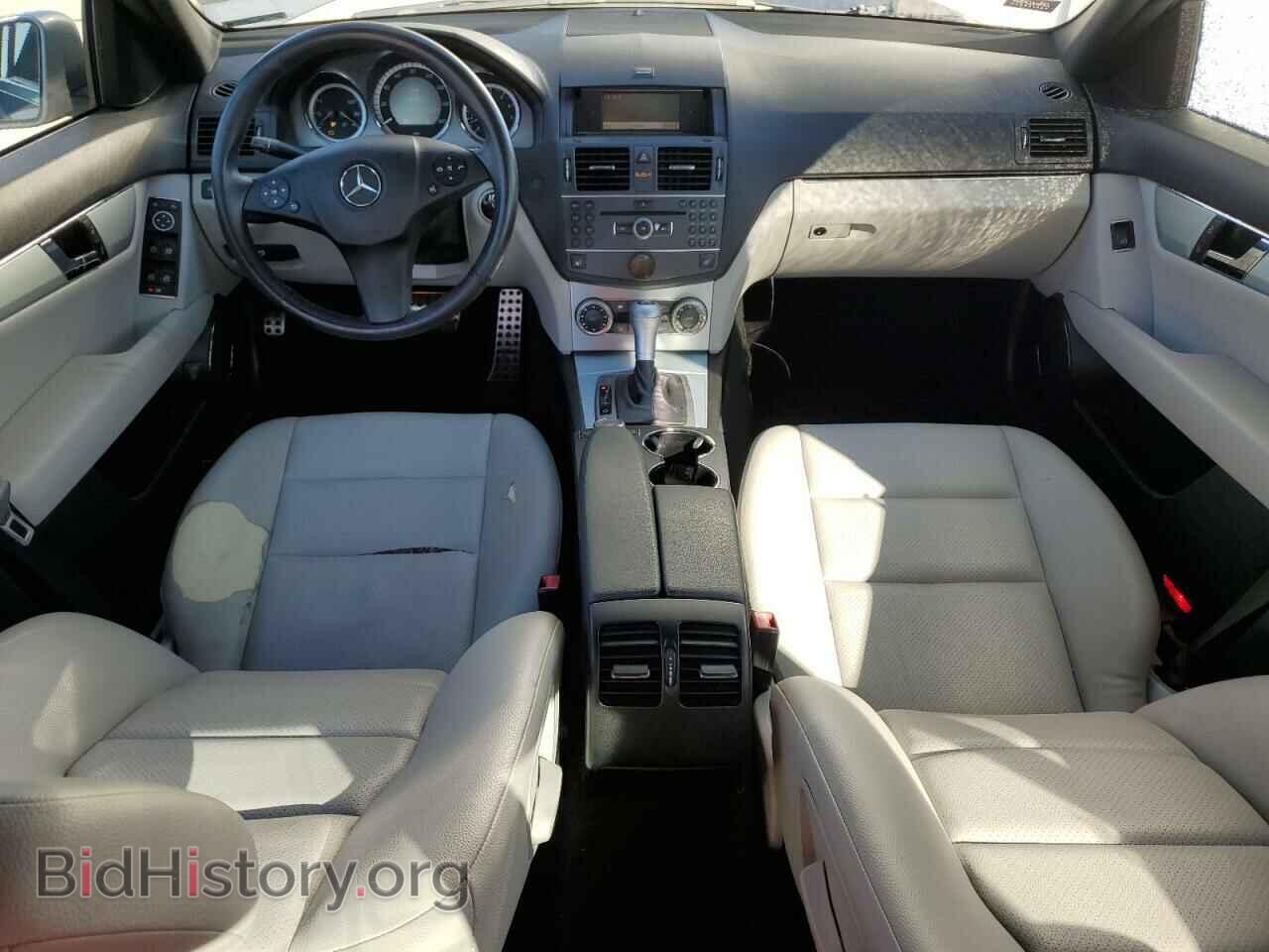 2011 MERCEDES-BENZ C-CLASS - VIN: WDDGF5EB2BF636798 - Фото 8