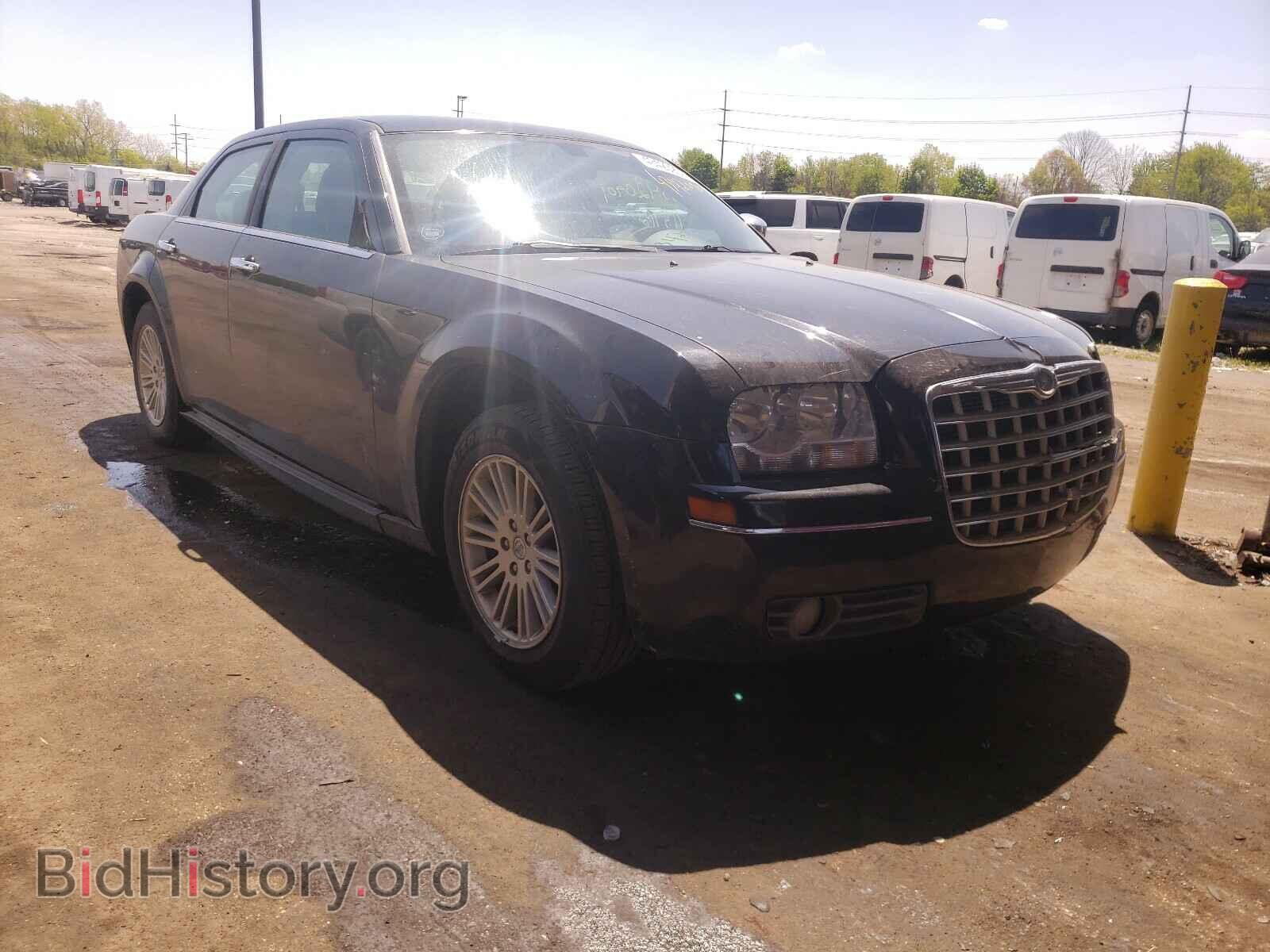 Photo 2C3CA4CD1AH105129 - CHRYSLER 300 2010