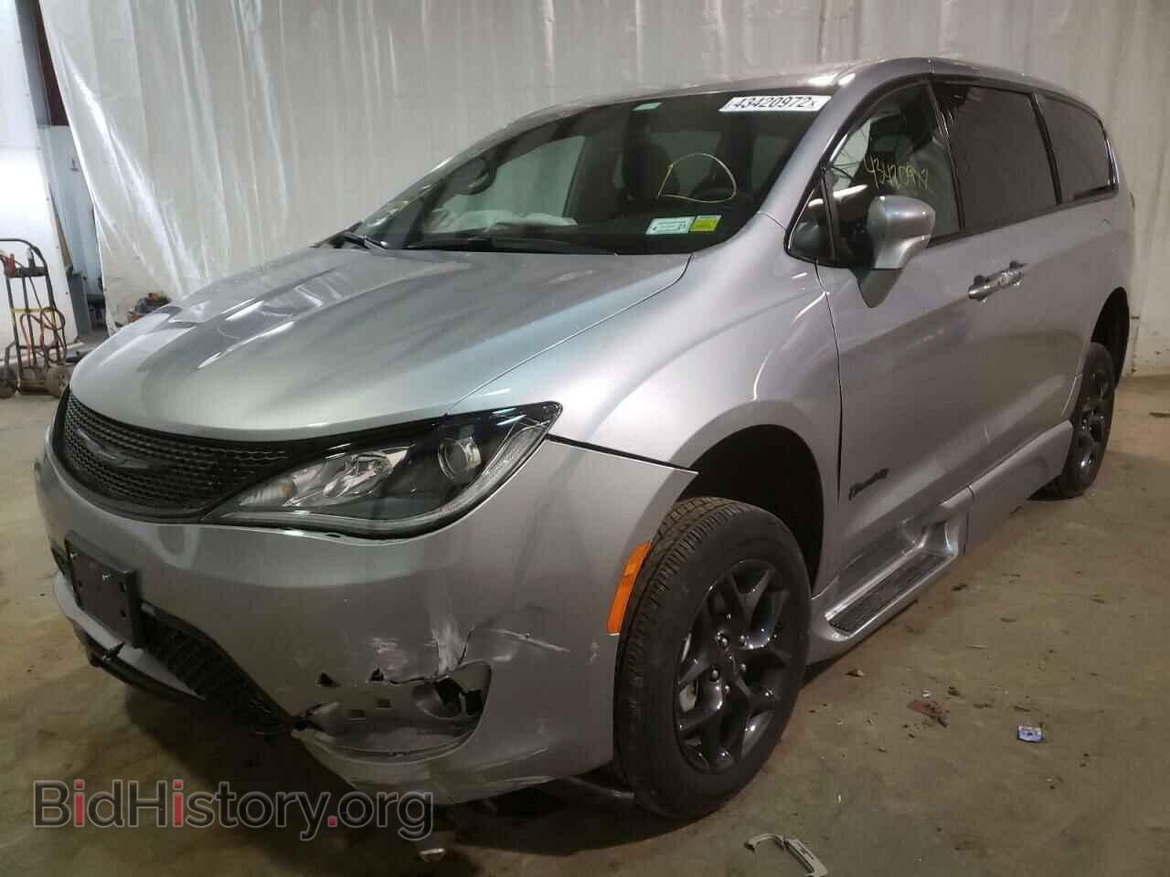 2020 CHRYSLER PACIFICA - VIN: 2C4RC1FG6LR250829 - Фото 2