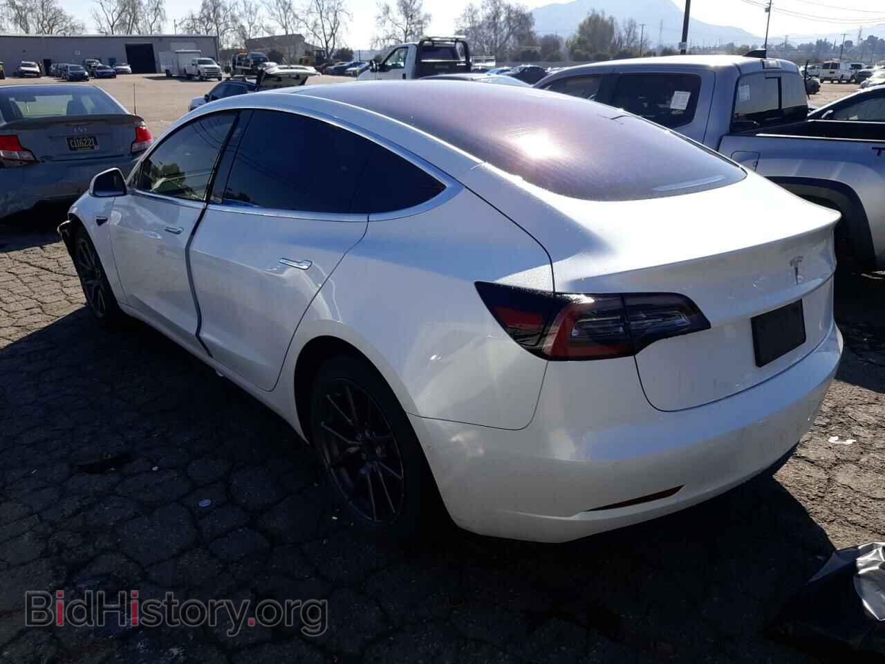 2018 TESLA MODEL 3 - VIN: 5YJ3E1EA7JF019718 - Фото 2