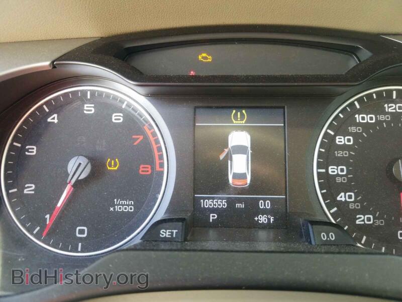 2011 Audi A4 (VIN WAUFFAFL1BN050425) — фото 8 из 10