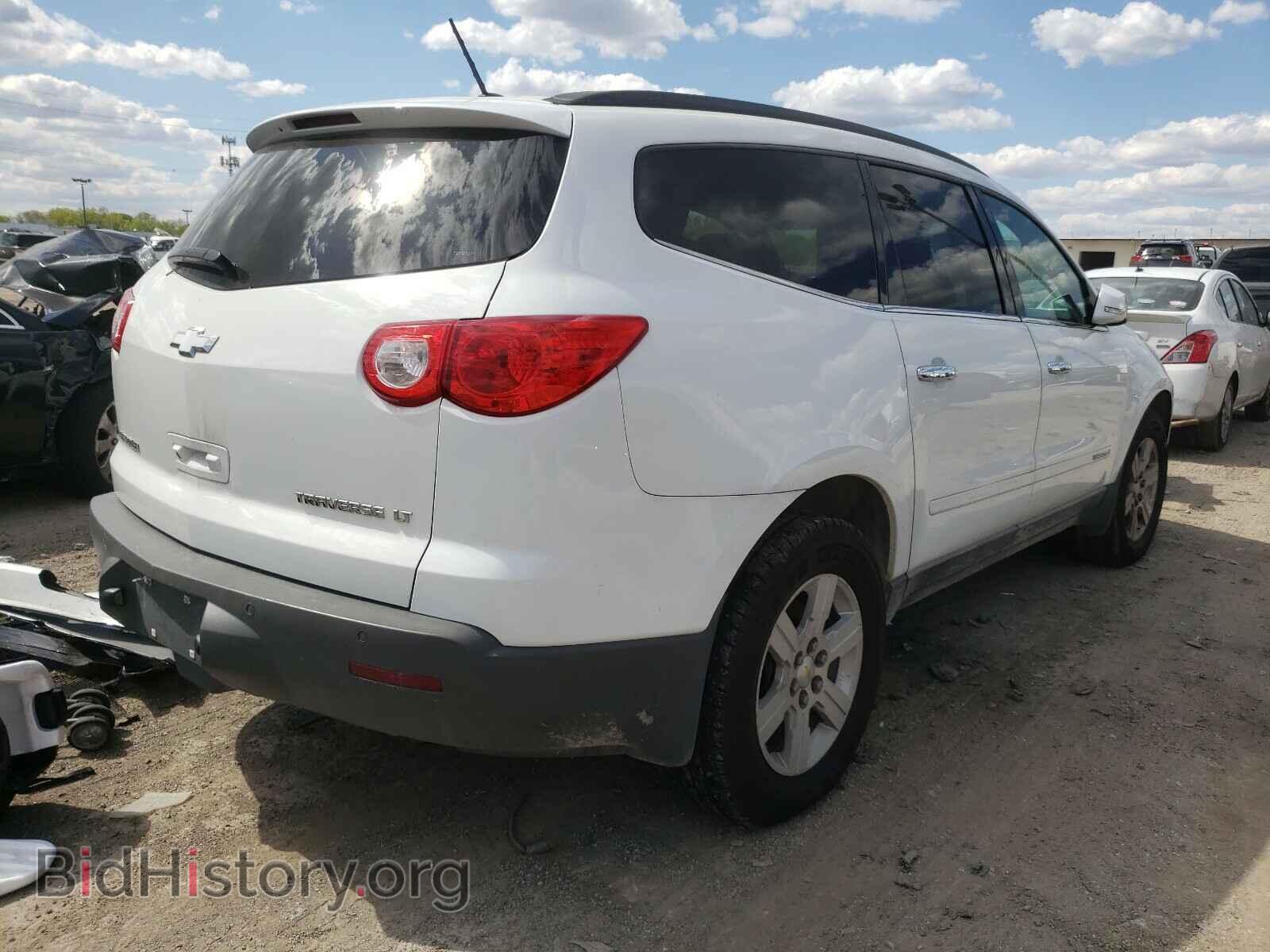 2009 CHEVROLET TRAVERSE - VIN: 1GNER23D59S160891 - Фото 4