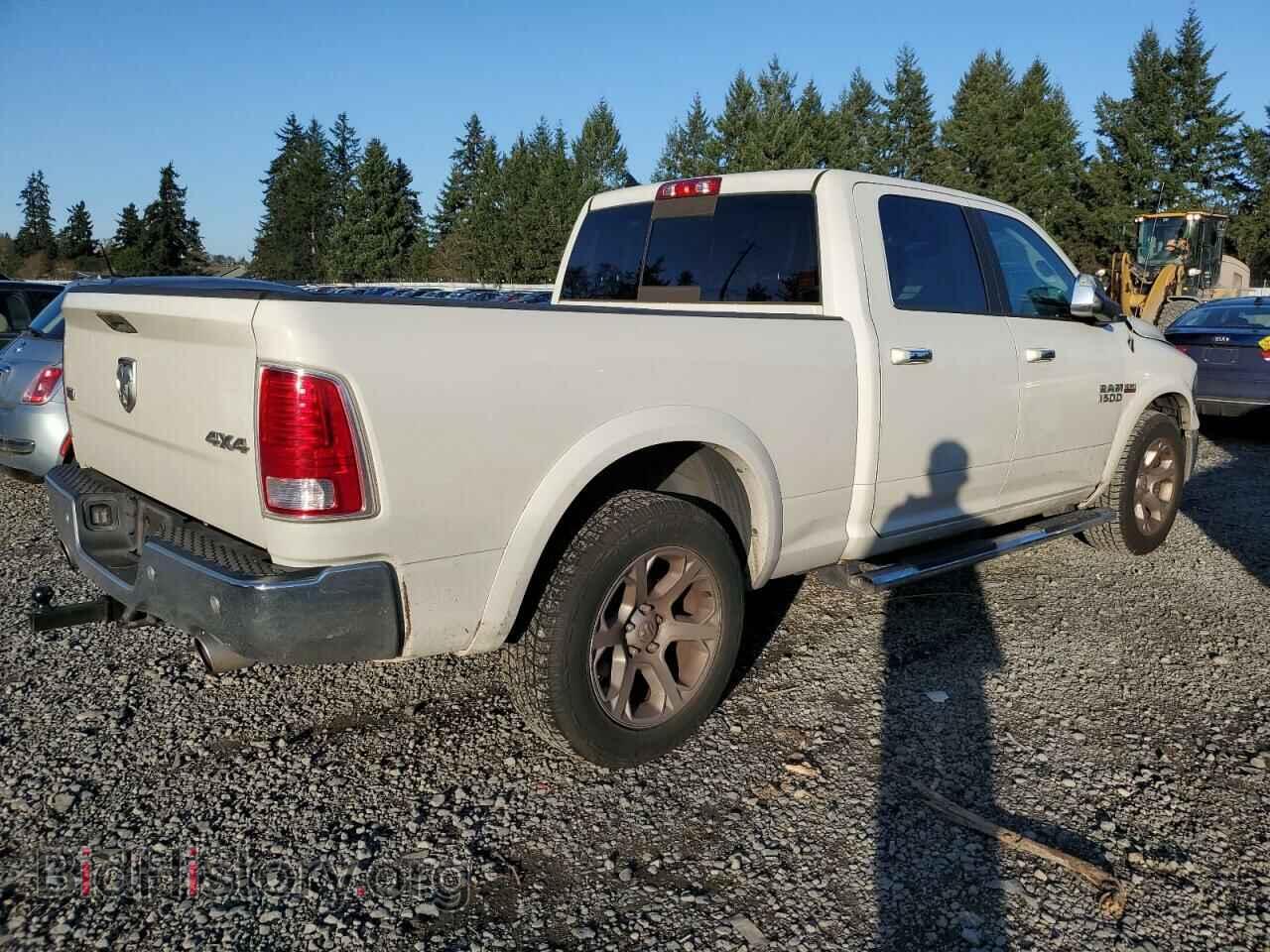 2017 RAM 1500 - VIN: 1C6RR7VT5HS763776 - Фото 3
