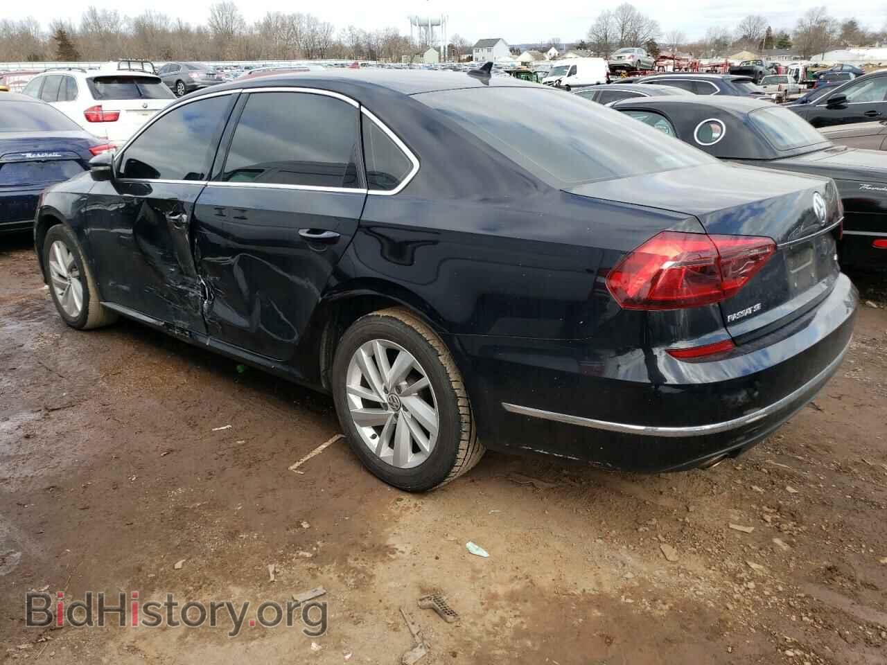 2018 VOLKSWAGEN PASSAT - VIN: 1VWBA7A36JC010701 - Фото 2