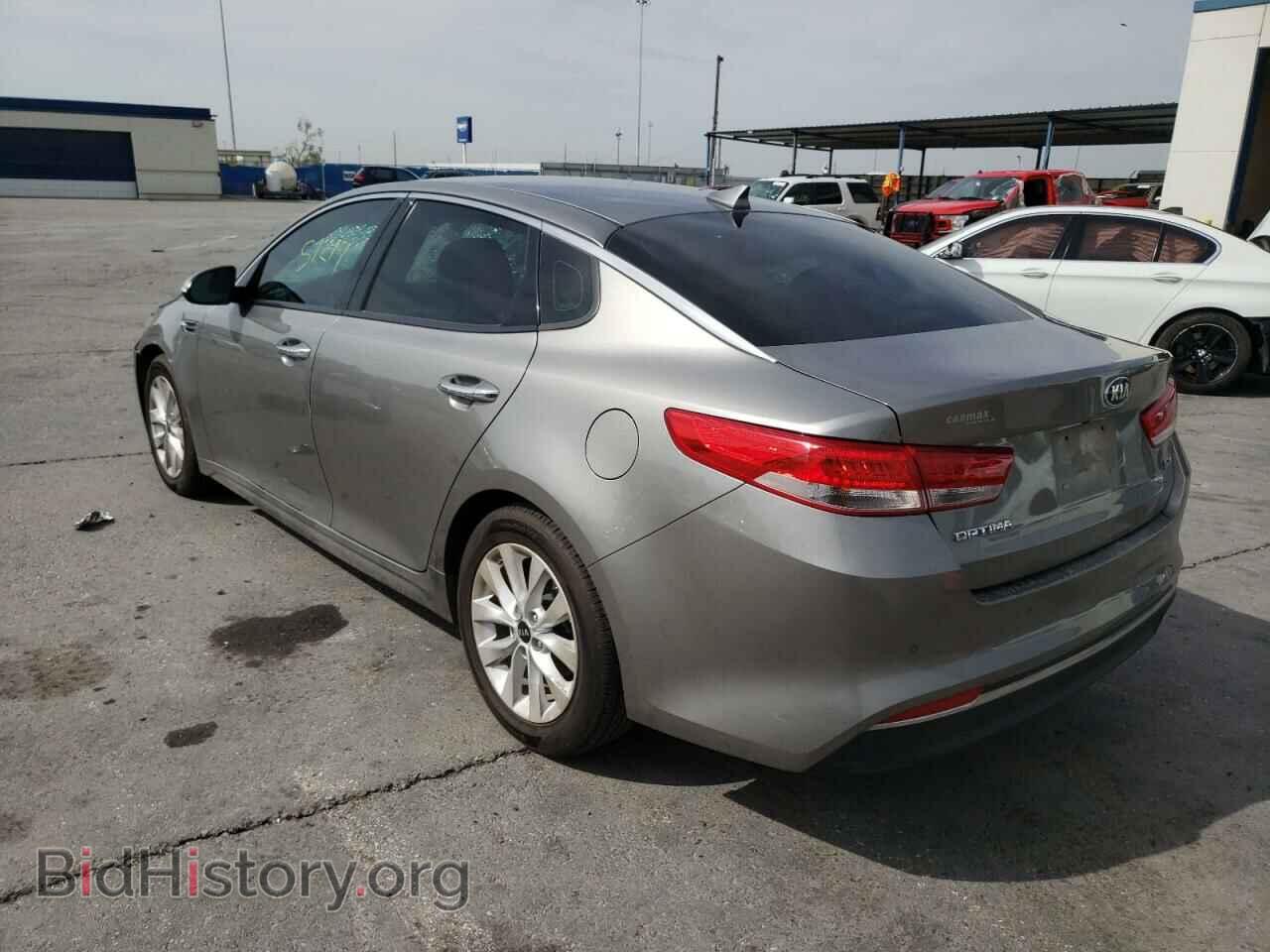 2018 KIA OPTIMA - VIN: 5XXGU4L3XJG222111 - Фото 3
