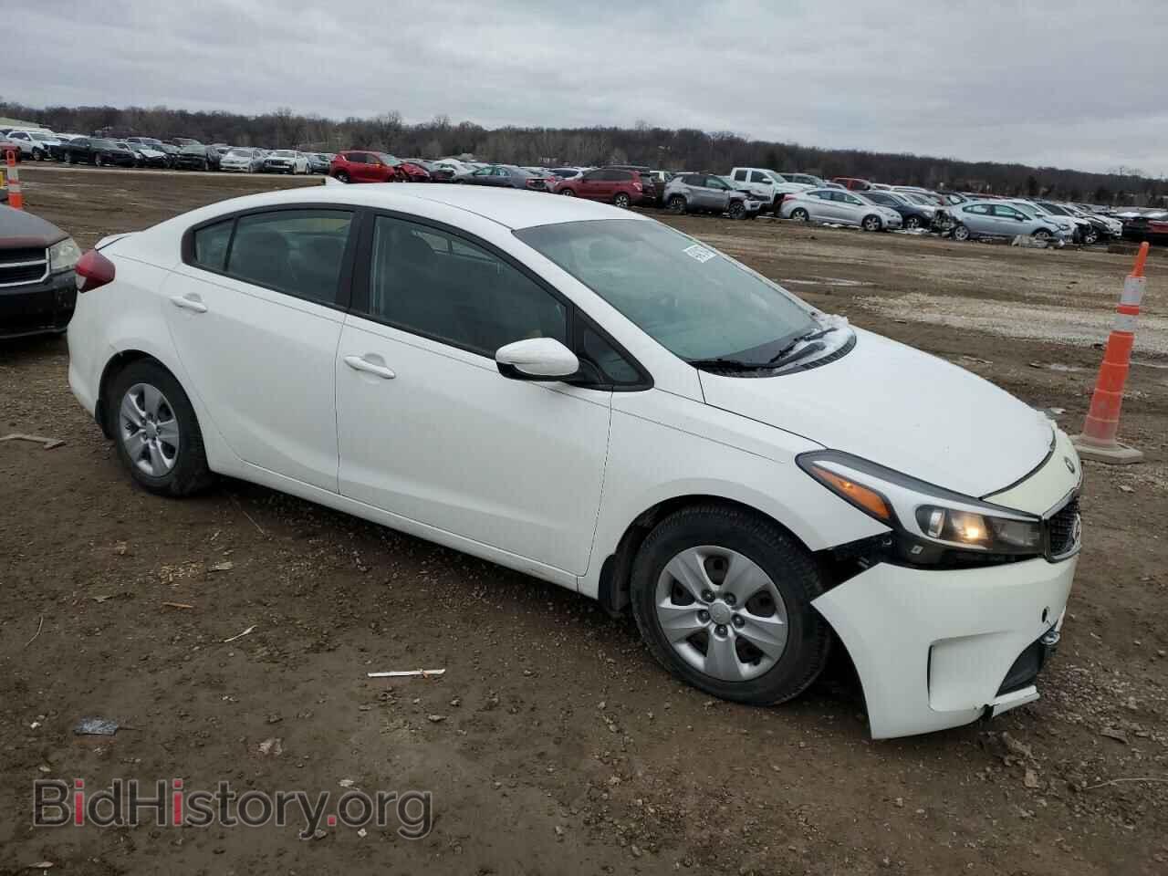 2017 KIA FORTE - VIN: 3KPFK4A73HE115072 - Фото 4