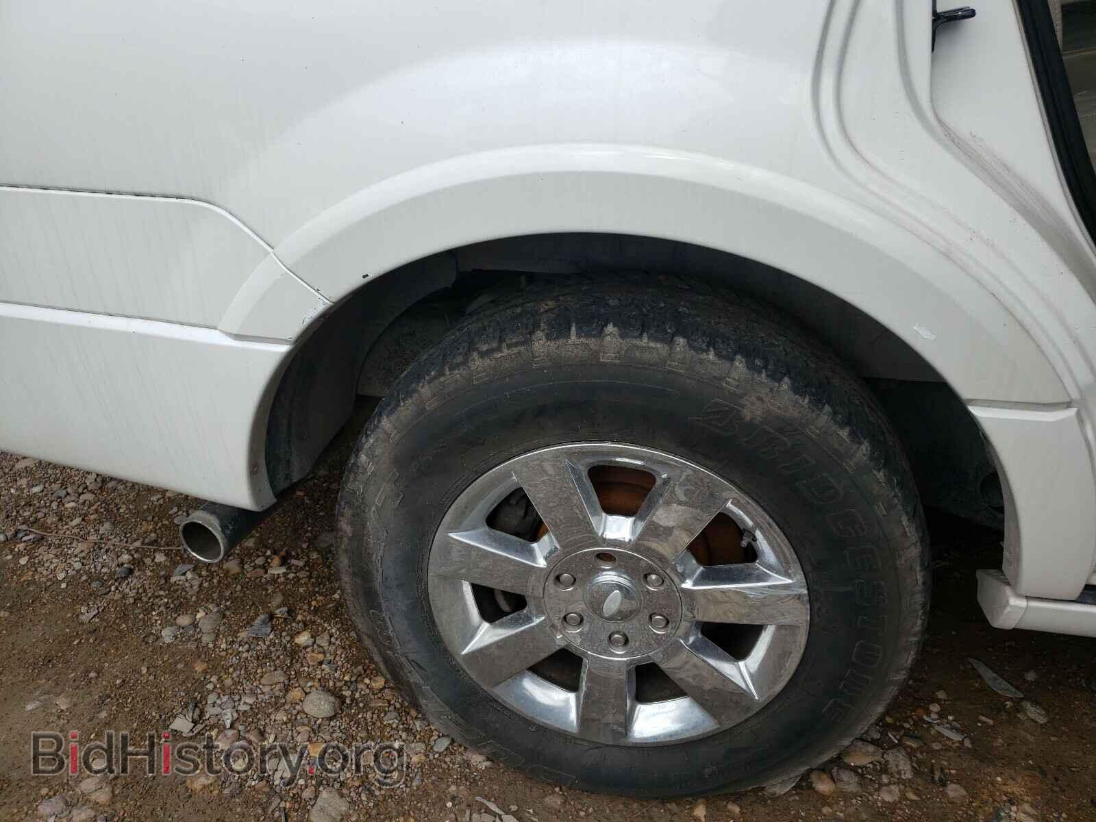 2011 FORD EXPEDITION - VIN: 1FMJU1K51BEF05442 - Фото 9