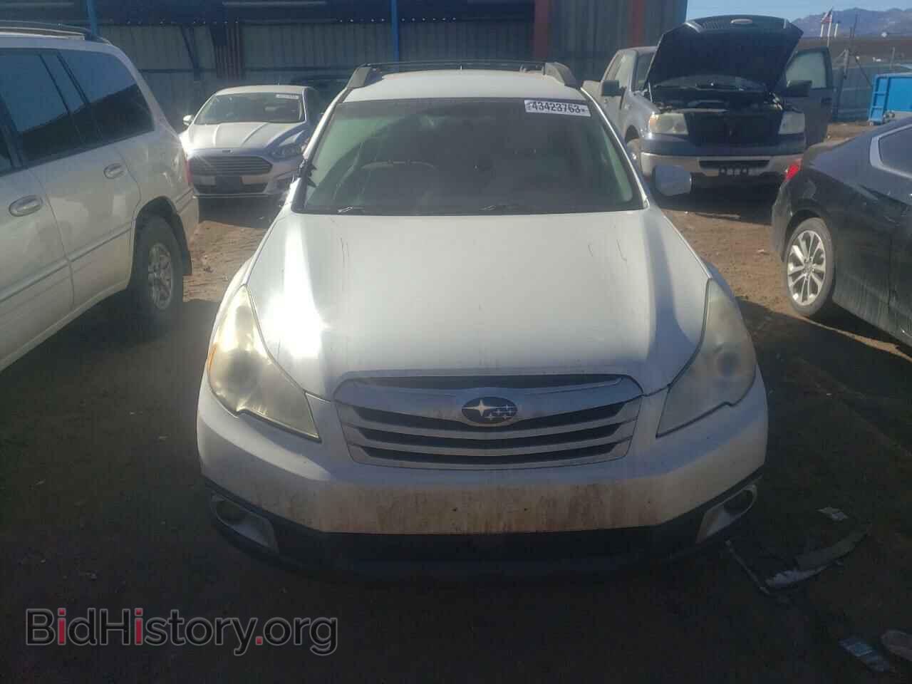 2011 SUBARU OUTBACK - VIN: 4S4BRBCC4B3388976 - Photo 5