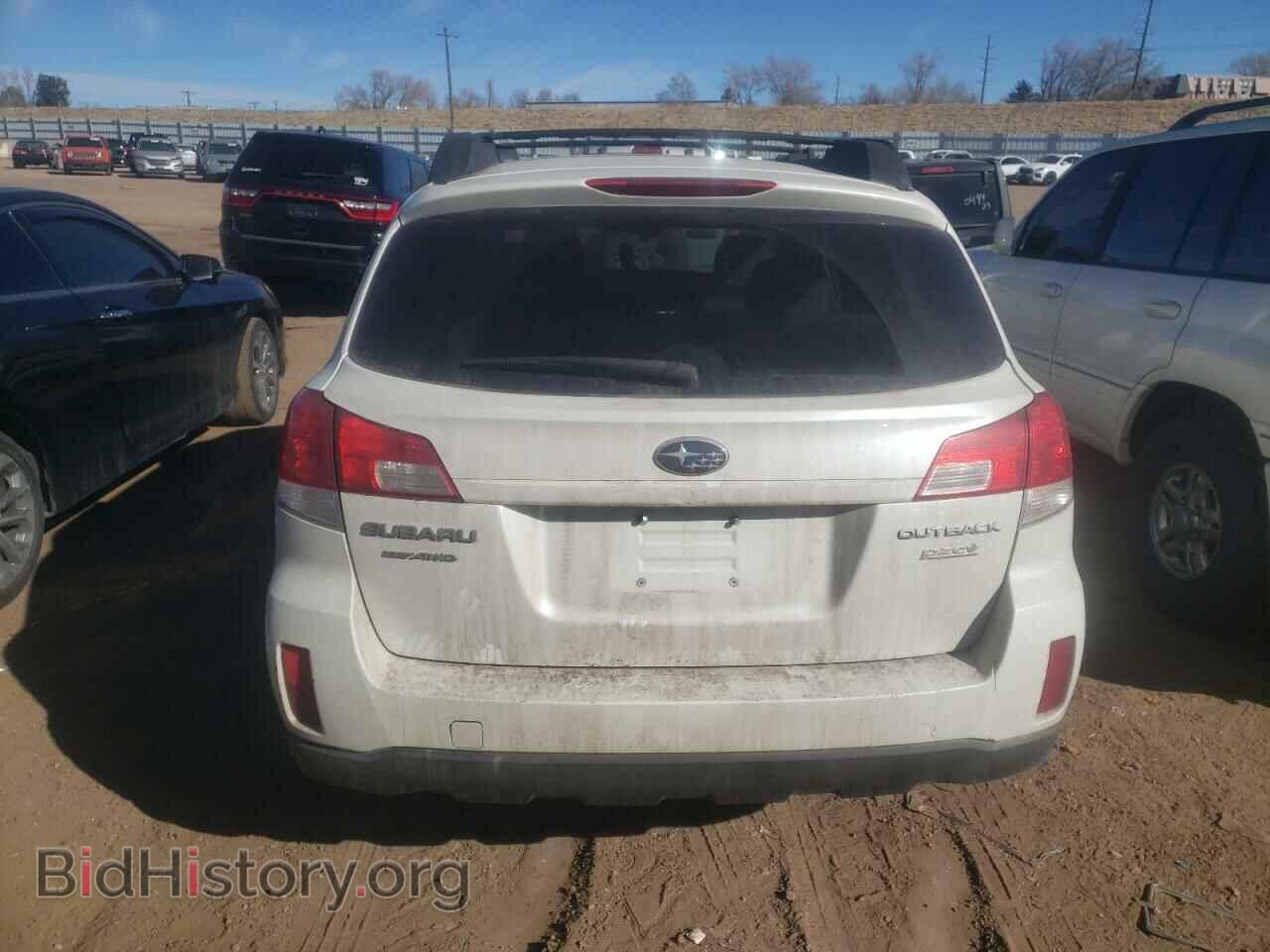 2011 SUBARU OUTBACK - VIN: 4S4BRBCC4B3388976 - Photo 6