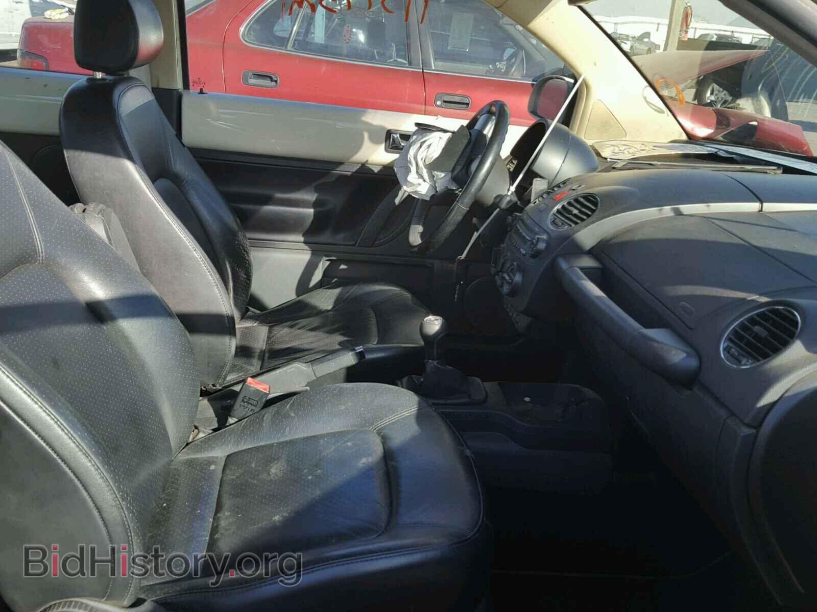 2006 VOLKSWAGEN BEETLE - VIN: 3VWSR31C76M413643 - Фото 5