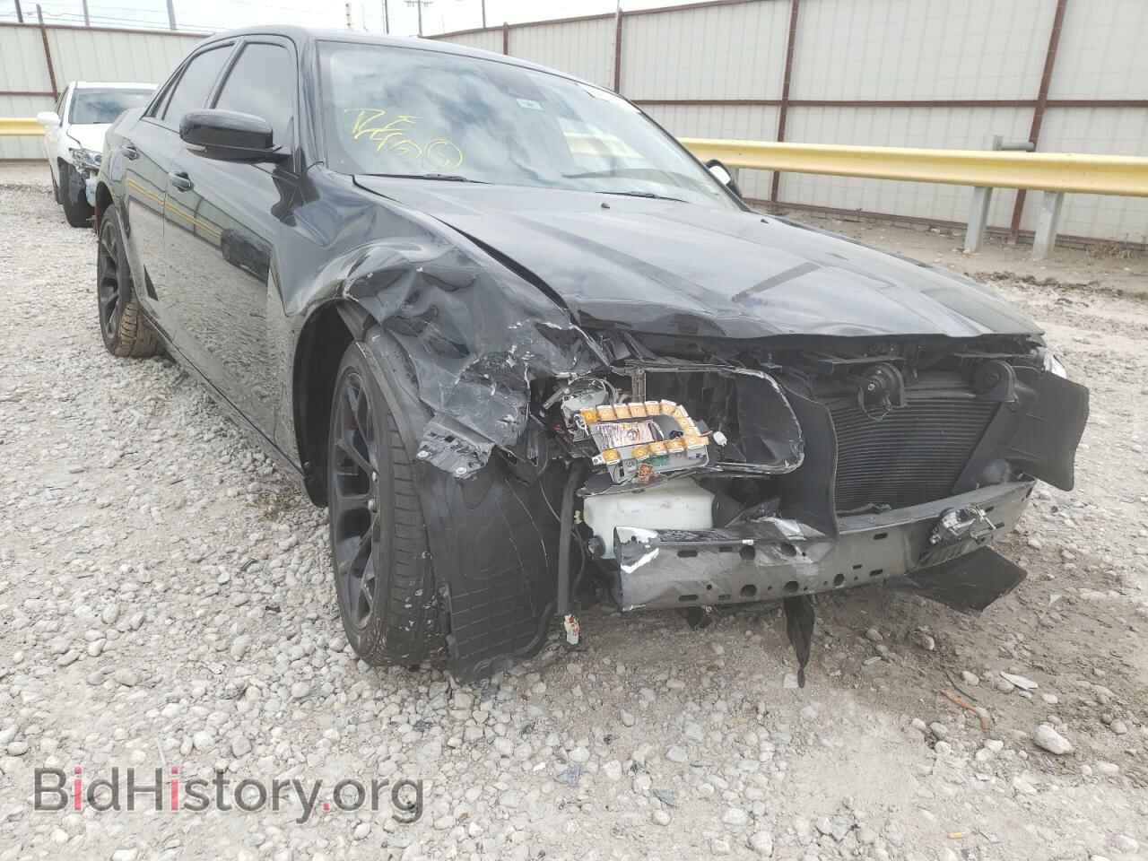 Фотография 2C3CCAPT7HH538636 - CHRYSLER 300 2017