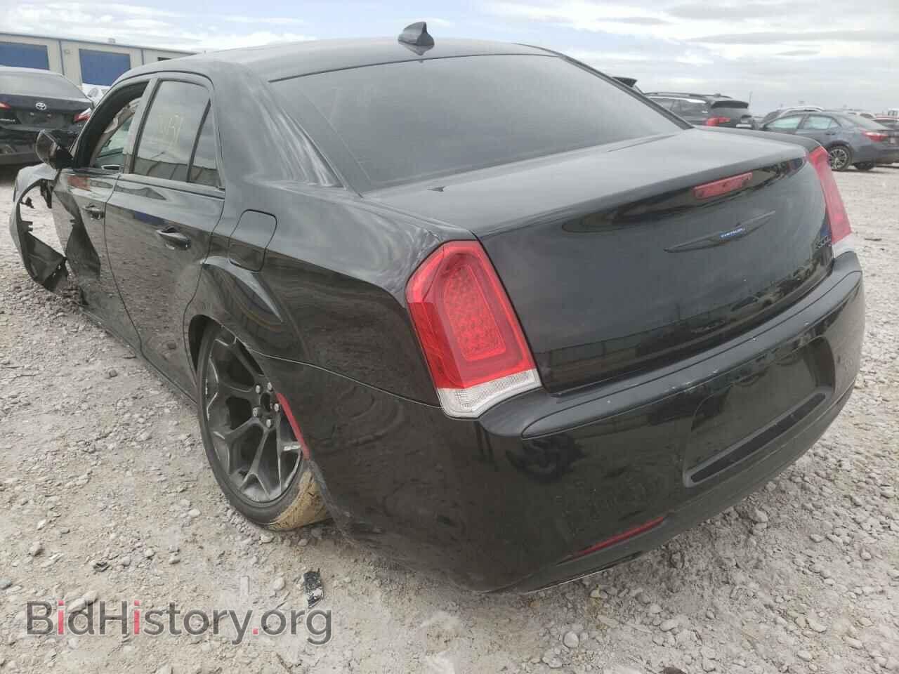 2017 CHRYSLER 300 - VIN: 2C3CCAPT7HH538636 - Фото 3