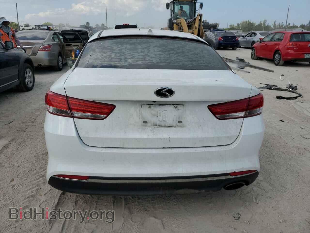 2017 KIA OPTIMA - VIN: 5XXGU4L38HG143885 - Фото 6