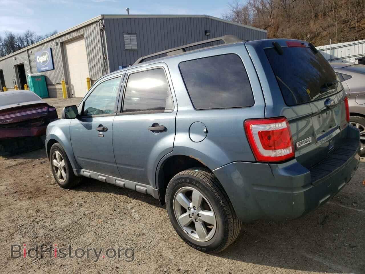 2011 FORD ESCAPE - VIN: 1FMCU9D73BKB44903 - Фото 2