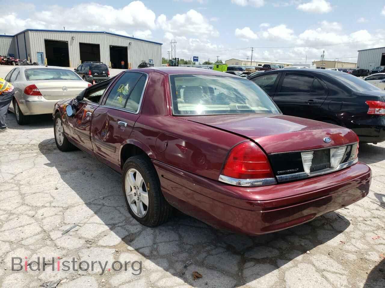 2011 FORD CROWN VIC - VIN: 2FABP7EV6BX130134 - Фото 3