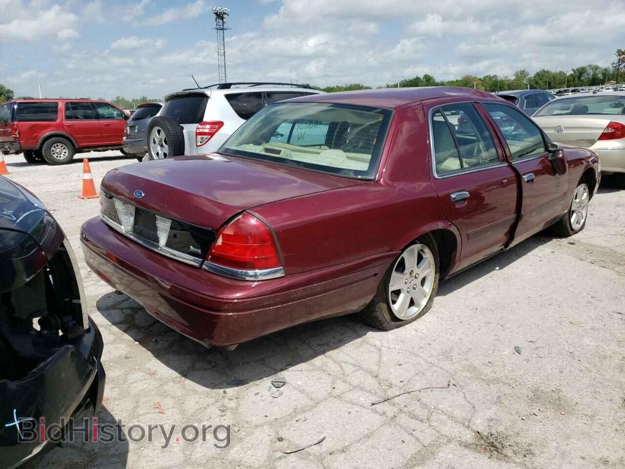 2011 FORD CROWN VIC - VIN: 2FABP7EV6BX130134 - Фото 4