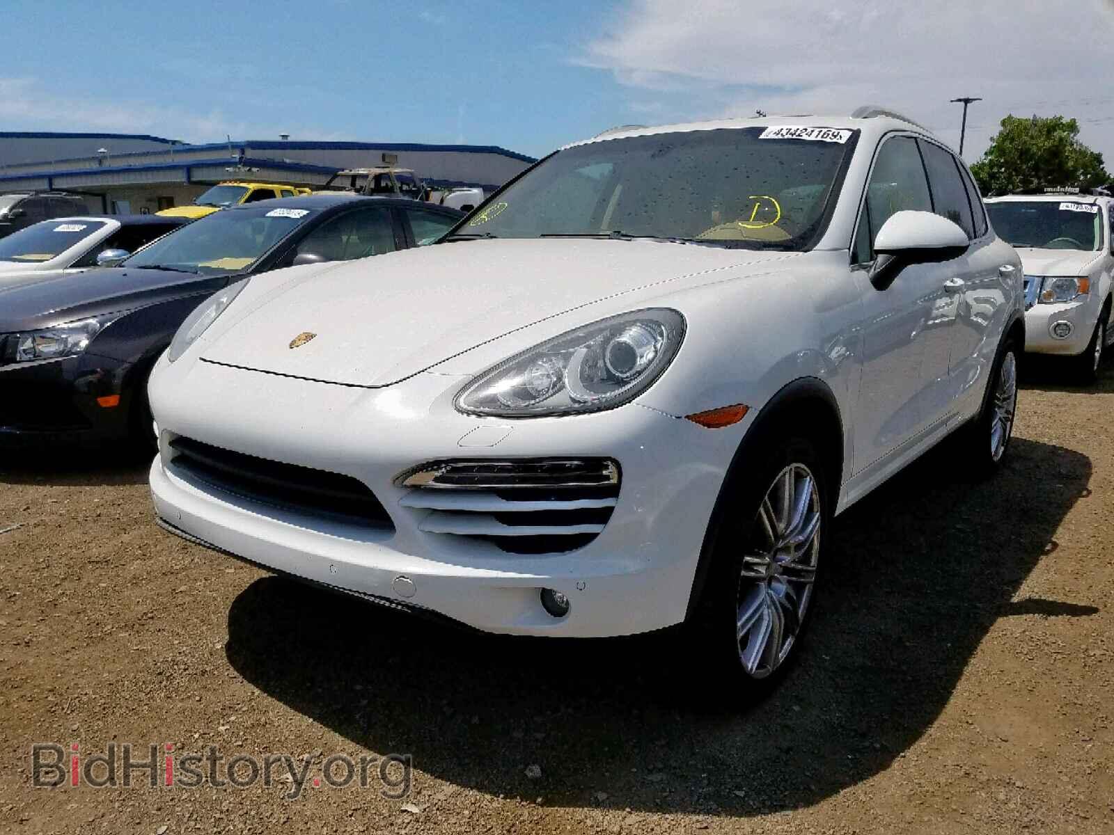 2013 PORSCHE CAYENNE - VIN: WP1AA2A23DLA03488 - Фото 2