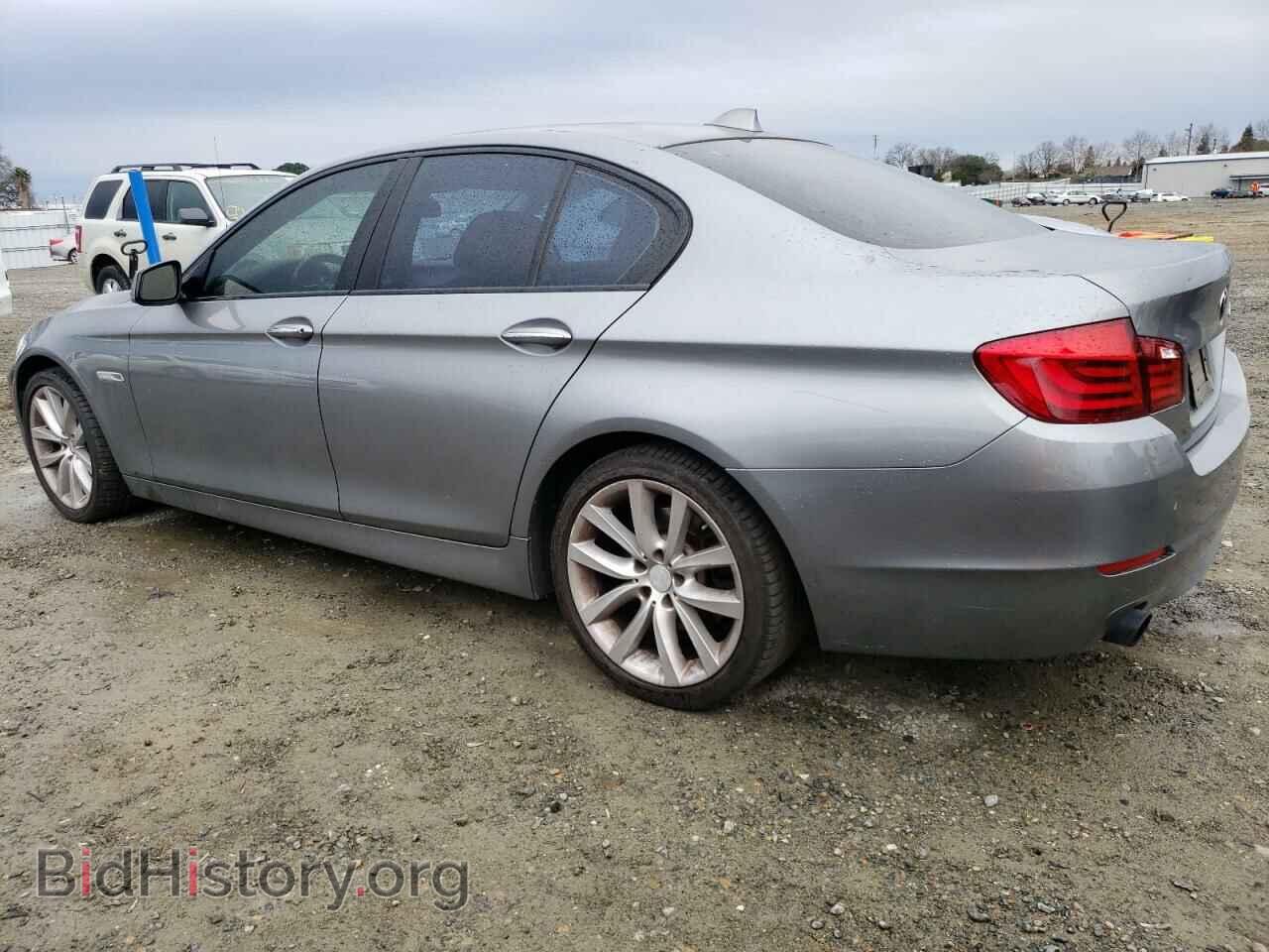 2011 BMW 5 SERIES - VIN: WBAFR7C59BC603012 - Фото 2