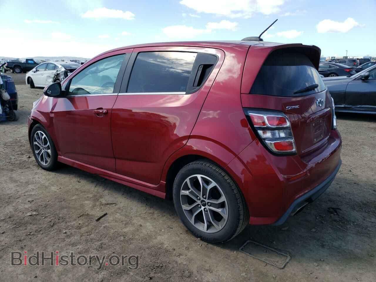 2018 CHEVROLET SONIC - VIN: 1G1JD6SG2J4101436 - Фото 2