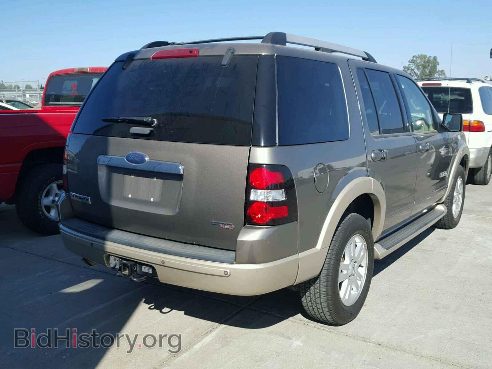 2006 FORD EXPLORER - VIN: 1FMEU64E16UA61101 - Photo 4