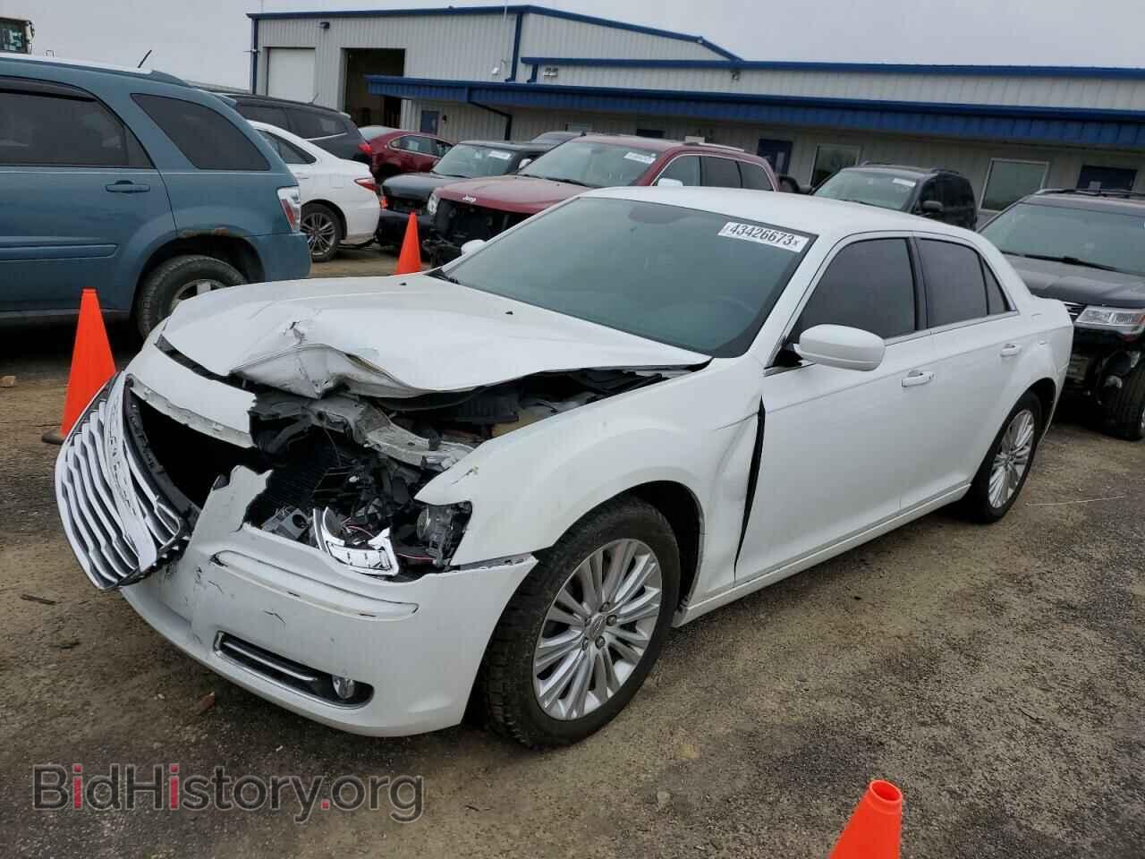 Фотография 2C3CCARG4EH181542 - CHRYSLER 300 2014