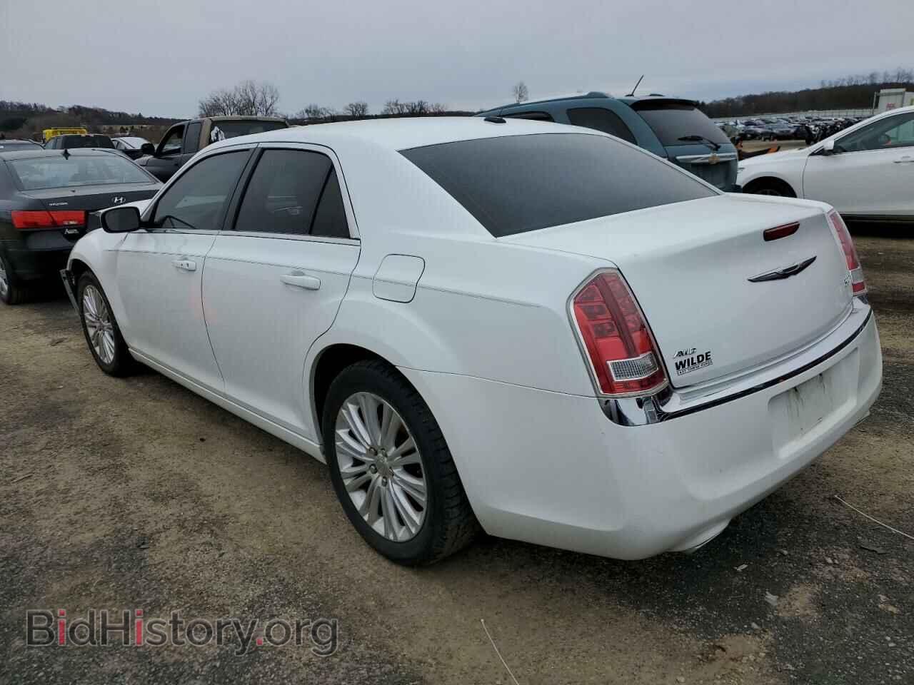 2014 CHRYSLER 300 - VIN: 2C3CCARG4EH181542 - Фото 2