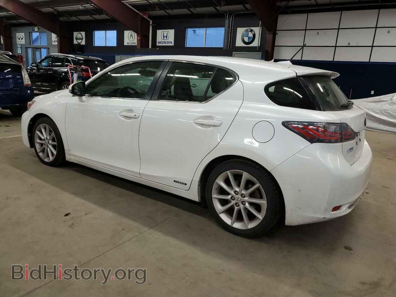2012 LEXUS CT 200 - VIN: JTHKD5BHXC2103138 - Фото 2