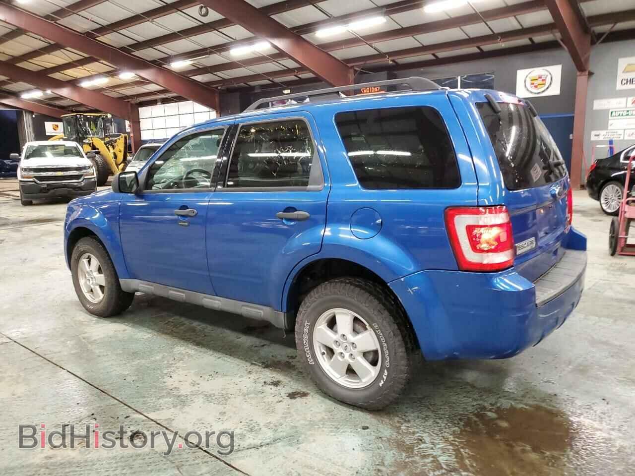 2011 FORD ESCAPE - VIN: 1FMCU9DG7BKA52290 - Фото 2