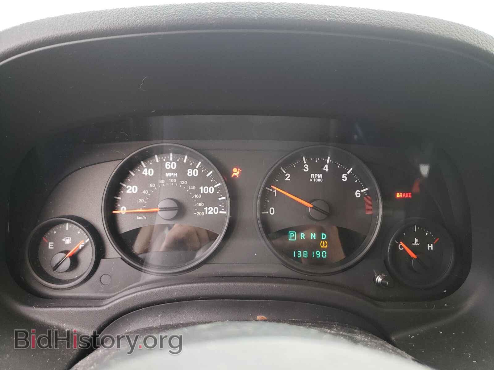 2011 JEEP COMPASS - VIN: 1J4NF1FB1BD218523 - Фото 8
