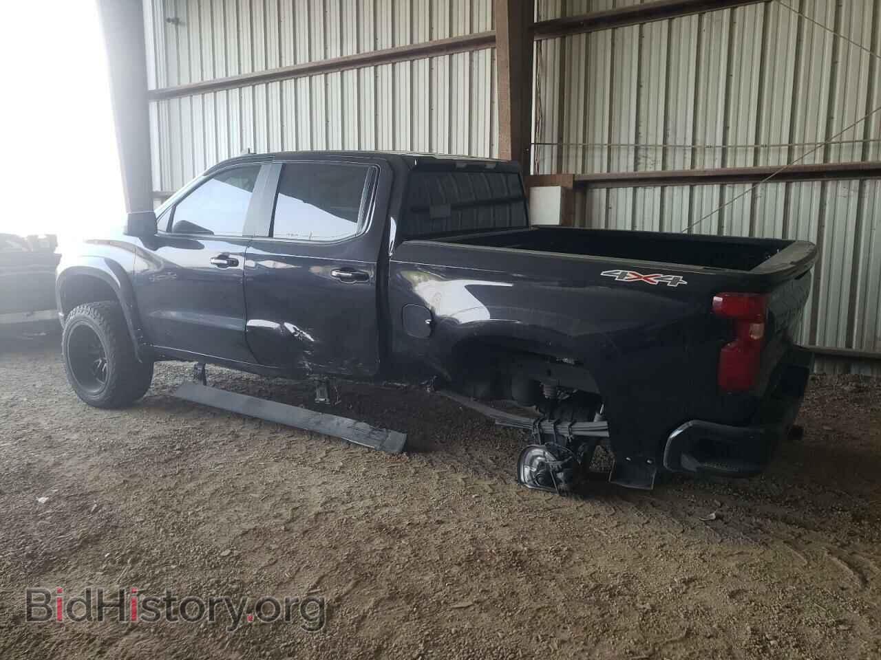 2022 CHEVROLET SILVERADO - VIN: 1GCUDDEDXNZ577677 - Фото 2