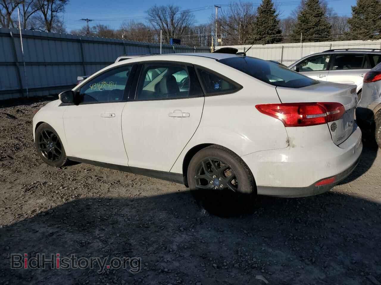 2016 FORD FOCUS - VIN: 1FADP3F20GL214296 - Photo 2