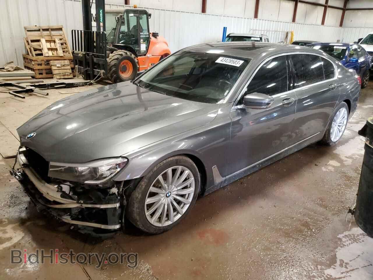 Фотография WBA7E2C59GG738963 - BMW 7 SERIES 2016