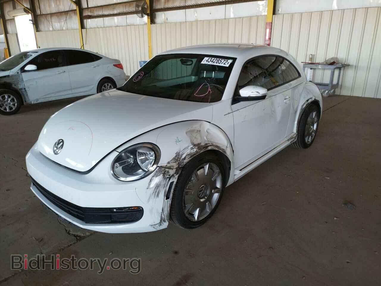2012 VOLKSWAGEN BEETLE - VIN: 3VWJP7AT3CM652921 - Фото 2