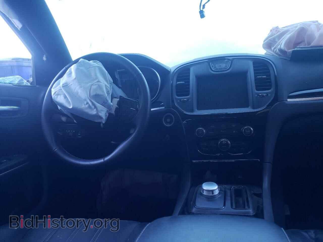 2021 CHRYSLER 300 - VIN: 2C3CCABG8MH549990 - Фото 9