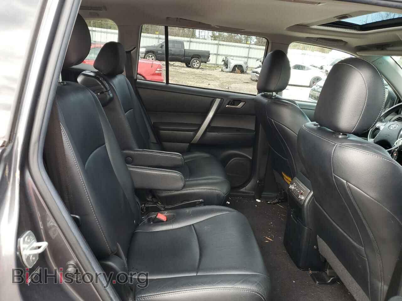 2012 TOYOTA HIGHLANDER - VIN: 5TDZK3EH1CS073526 - Фото 10