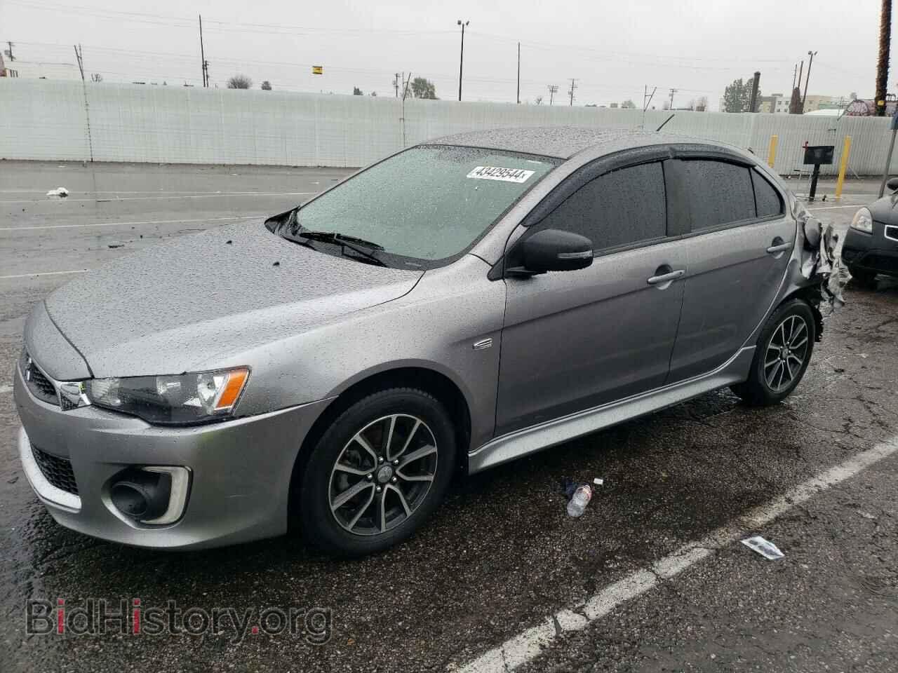 Photo JA32U2FU5HU004499 - MITSUBISHI LANCER 2017