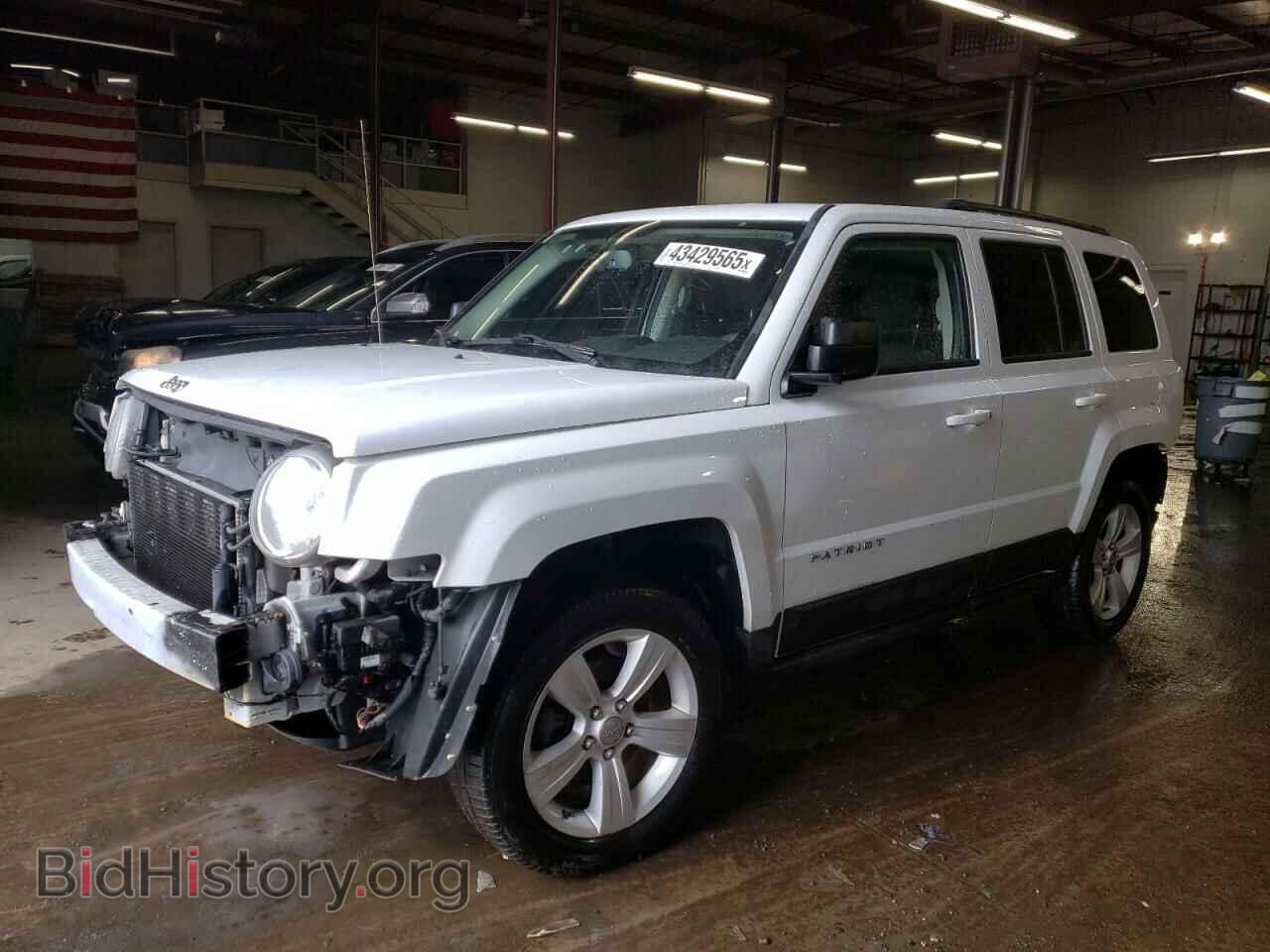 Photo 1C4NJRFB5FD244650 - JEEP PATRIOT 2015