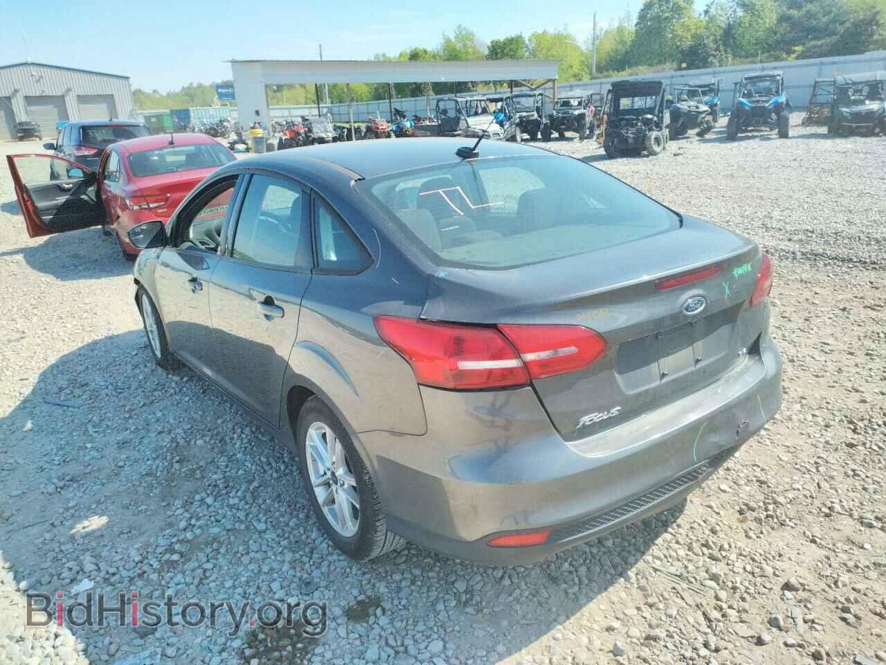 2017 FORD FOCUS - VIN: 1FADP3F23HL316645 - Фото 3