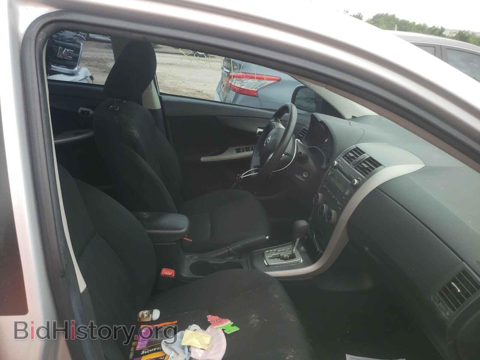 2011 TOYOTA COROLLA - VIN: 2T1BU4EE9BC596100 - Фото 5