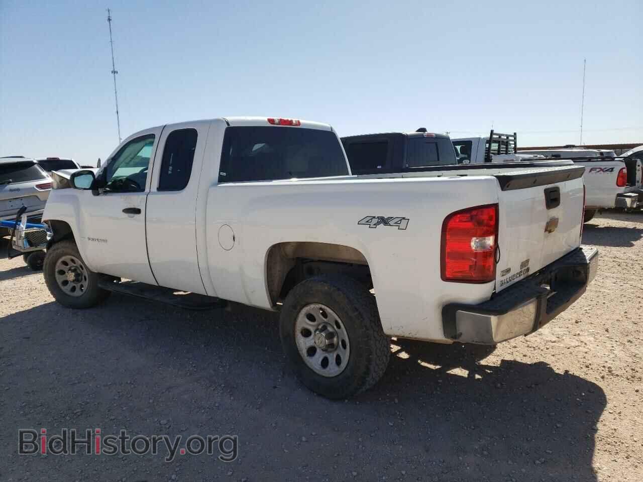 2010 CHEVROLET SILVERADO - VIN: 1GCSKPE32AZ174681 - Фото 2