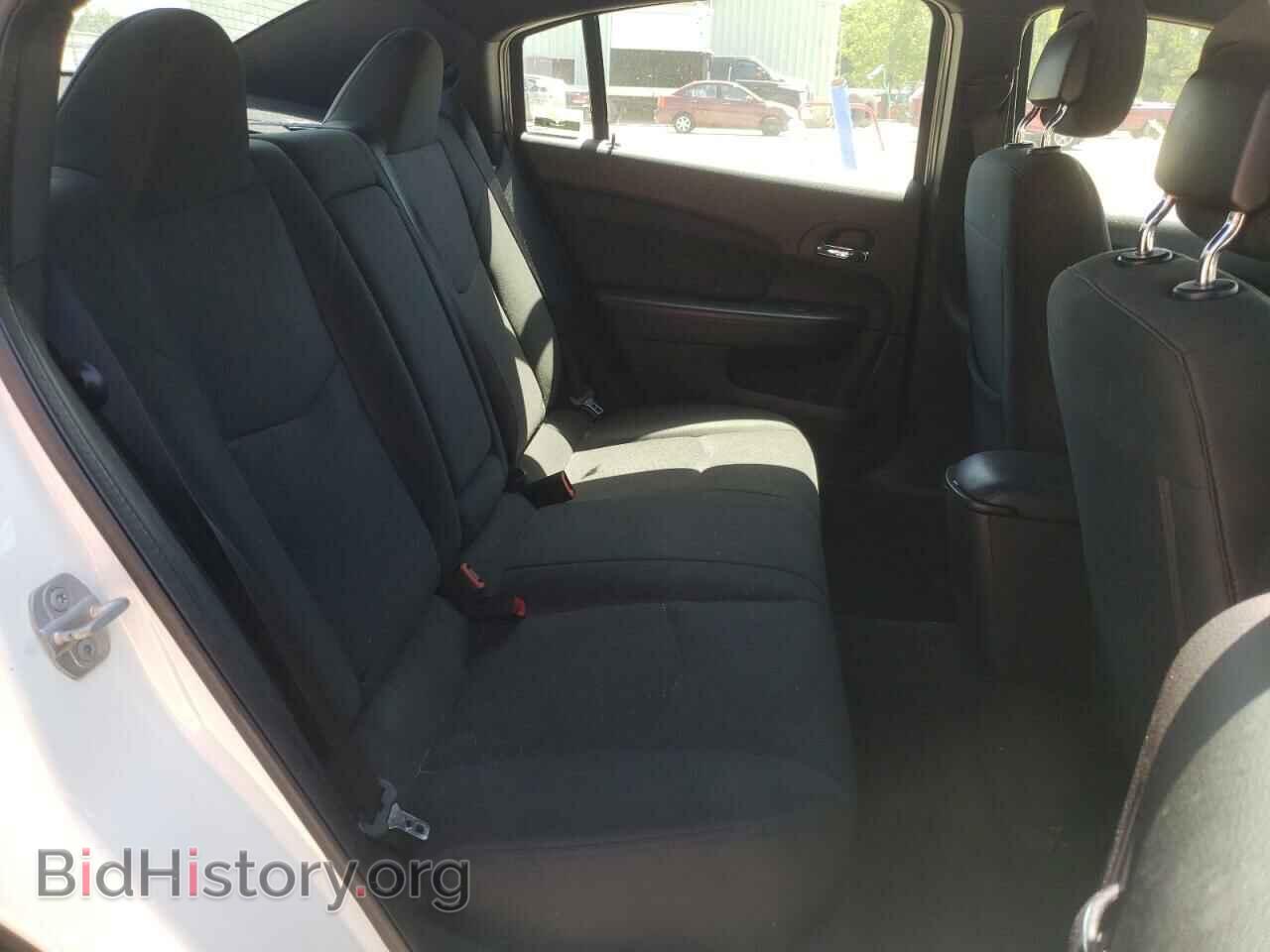 2011 CHRYSLER 200 - VIN: 1C3BC4FBXBN547626 - Фото 6