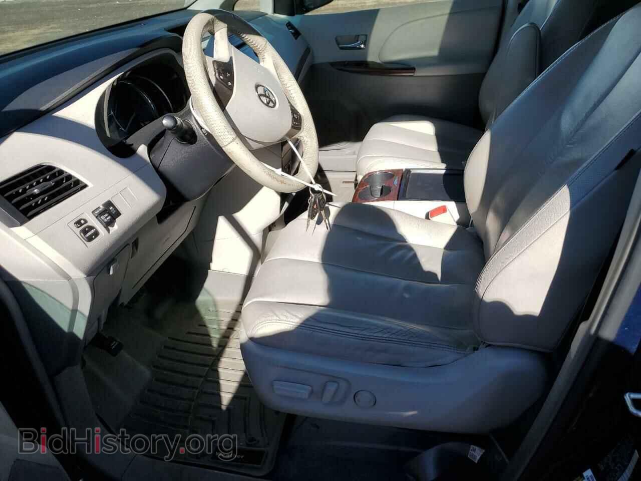 2011 TOYOTA All Models - VIN: 5TDDK3DC2BS010112 - Фото 7
