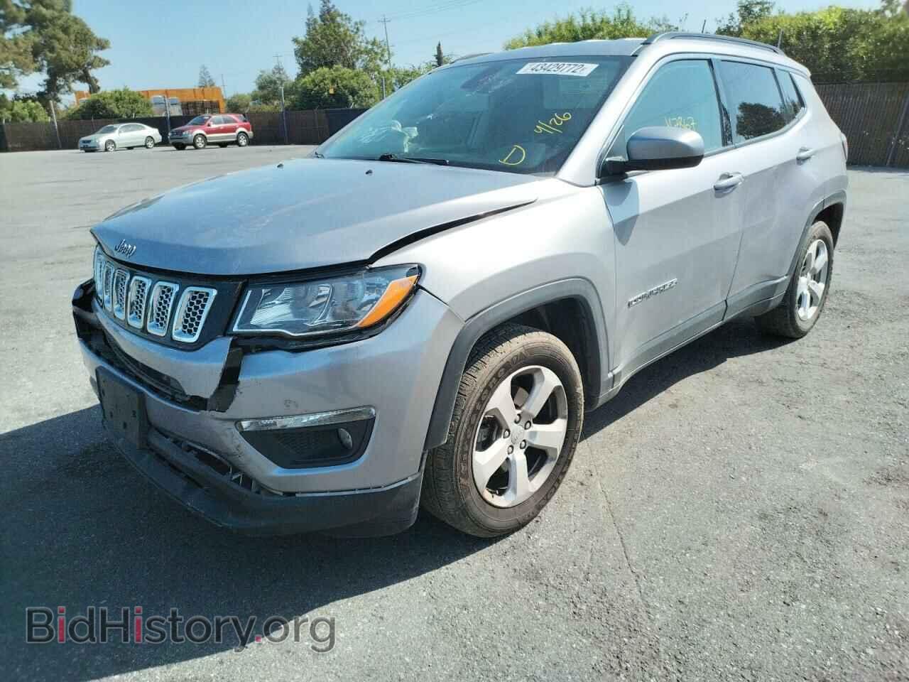 2018 JEEP COMPASS - VIN: 3C4NJCBB4JT137059 - Фото 2