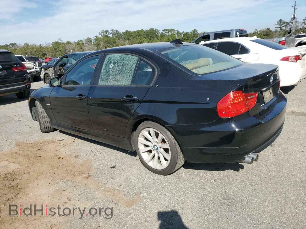 2011 BMW 3 SERIES - VIN: WBAPH7C53BE683015 - Фото 2