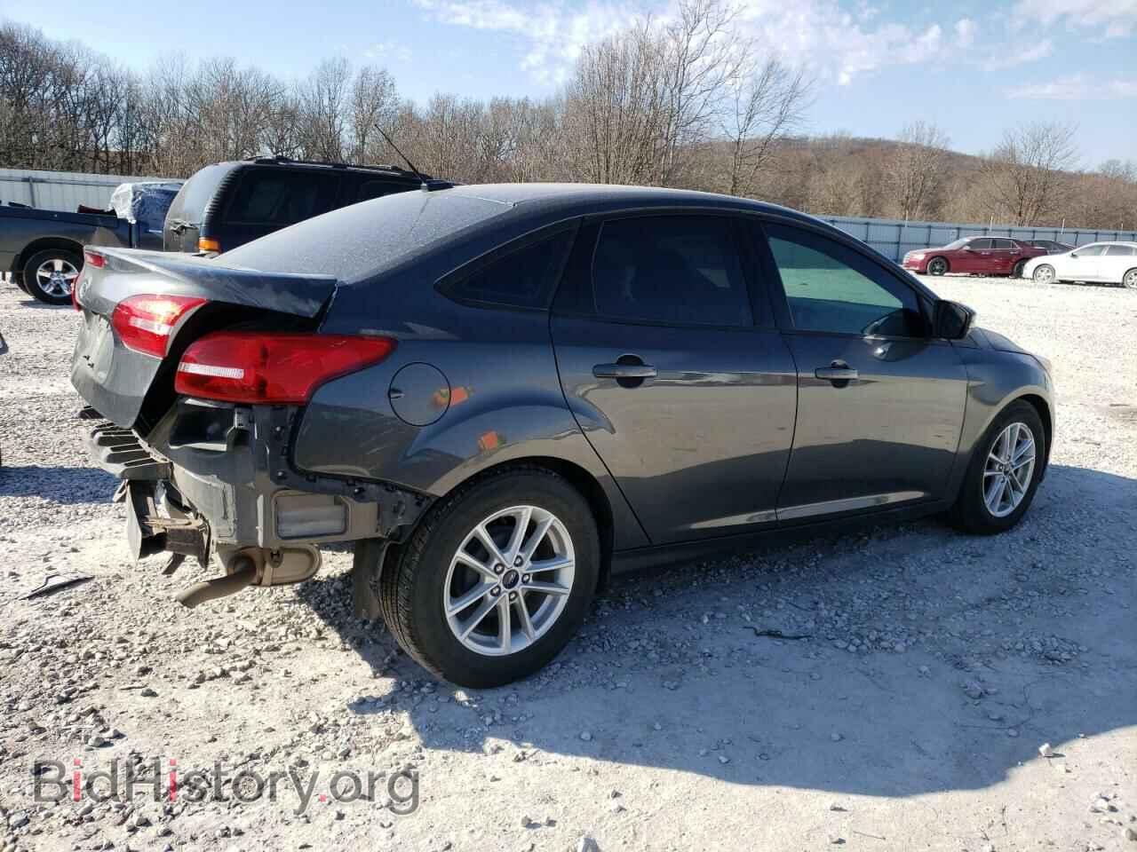 2017 FORD FOCUS - VIN: 1FADP3F24HL319022 - Фото 3