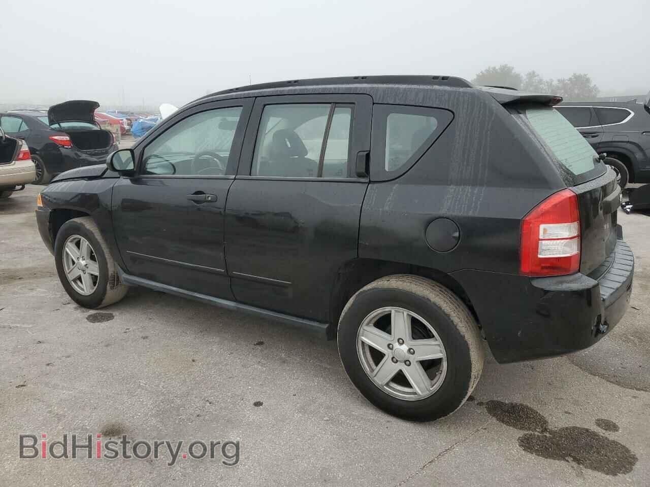 2008 JEEP COMPASS - VIN: 1J8FT47W28D668334 - Фото 2