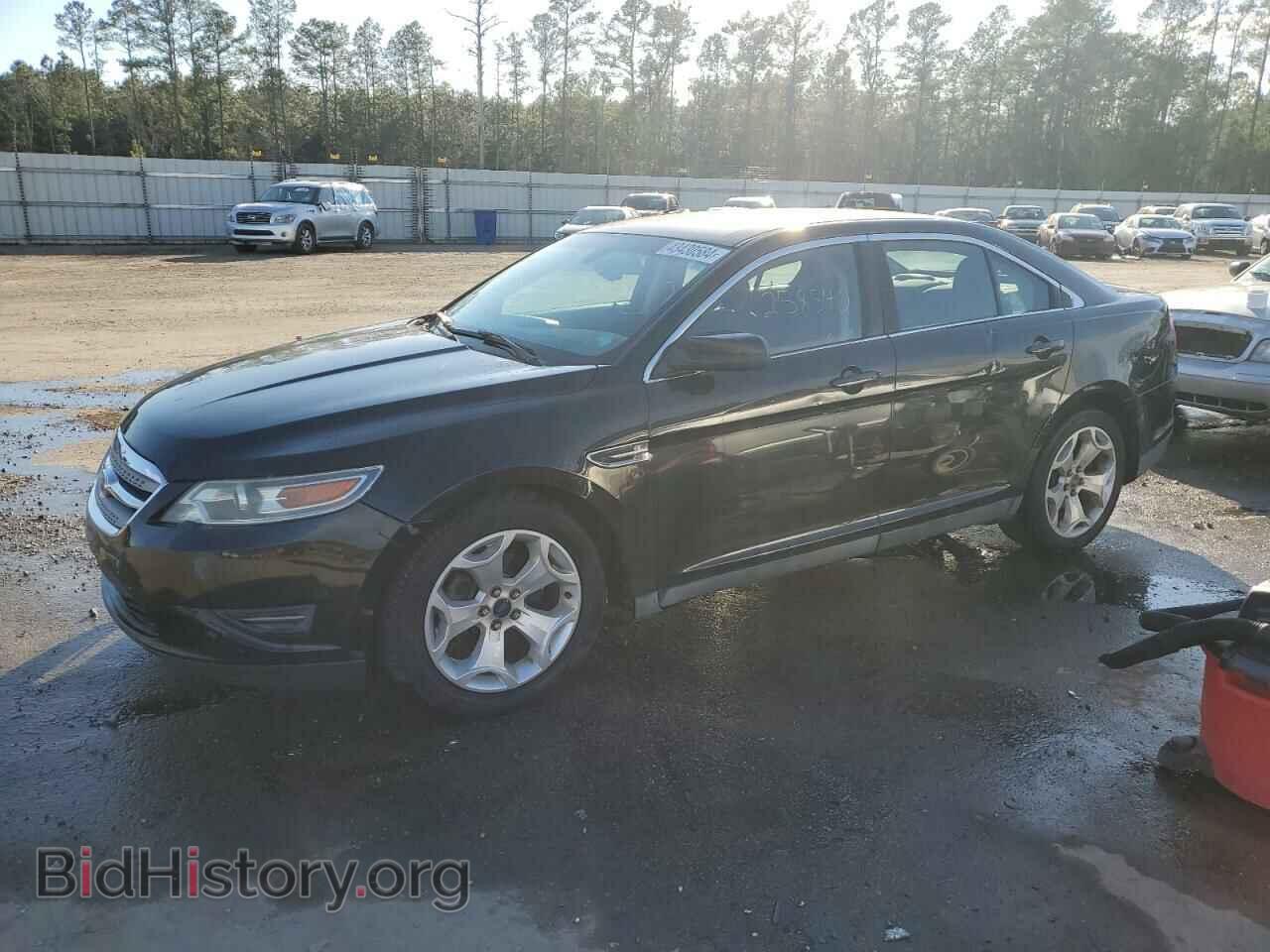 Photo 1FAHP2HW2BG134365 - FORD TAURUS 2011