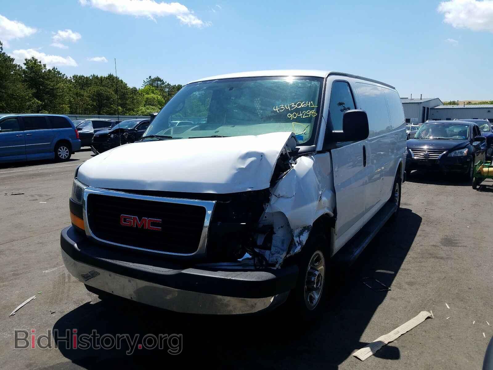 2014 GMC SAVANA - VIN: 1GTW7FCA2E1904298 - Фото 2