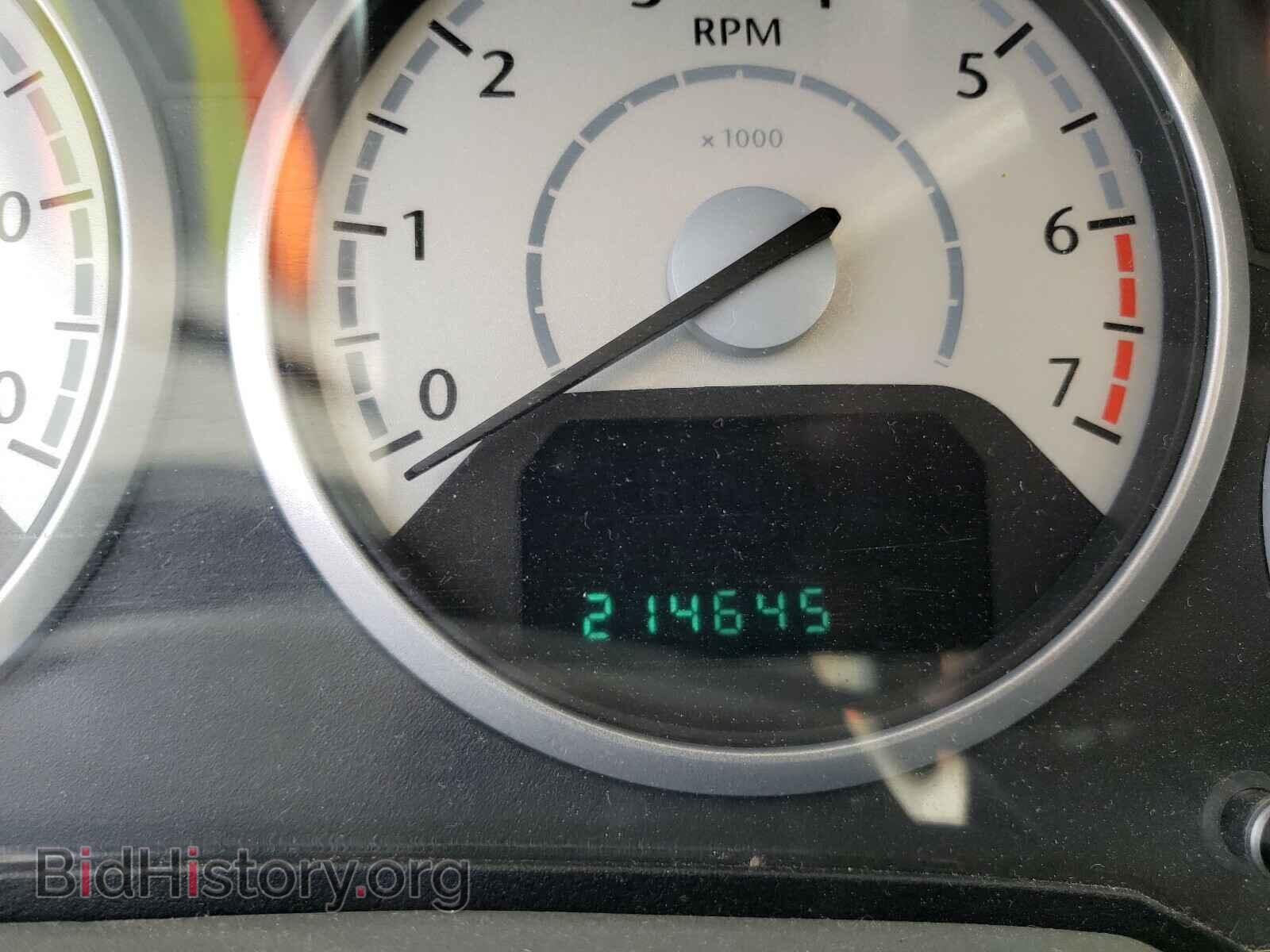 2008 CHRYSLER MINIVAN - VIN: 2A8HR54P08R647246 - Фото 8